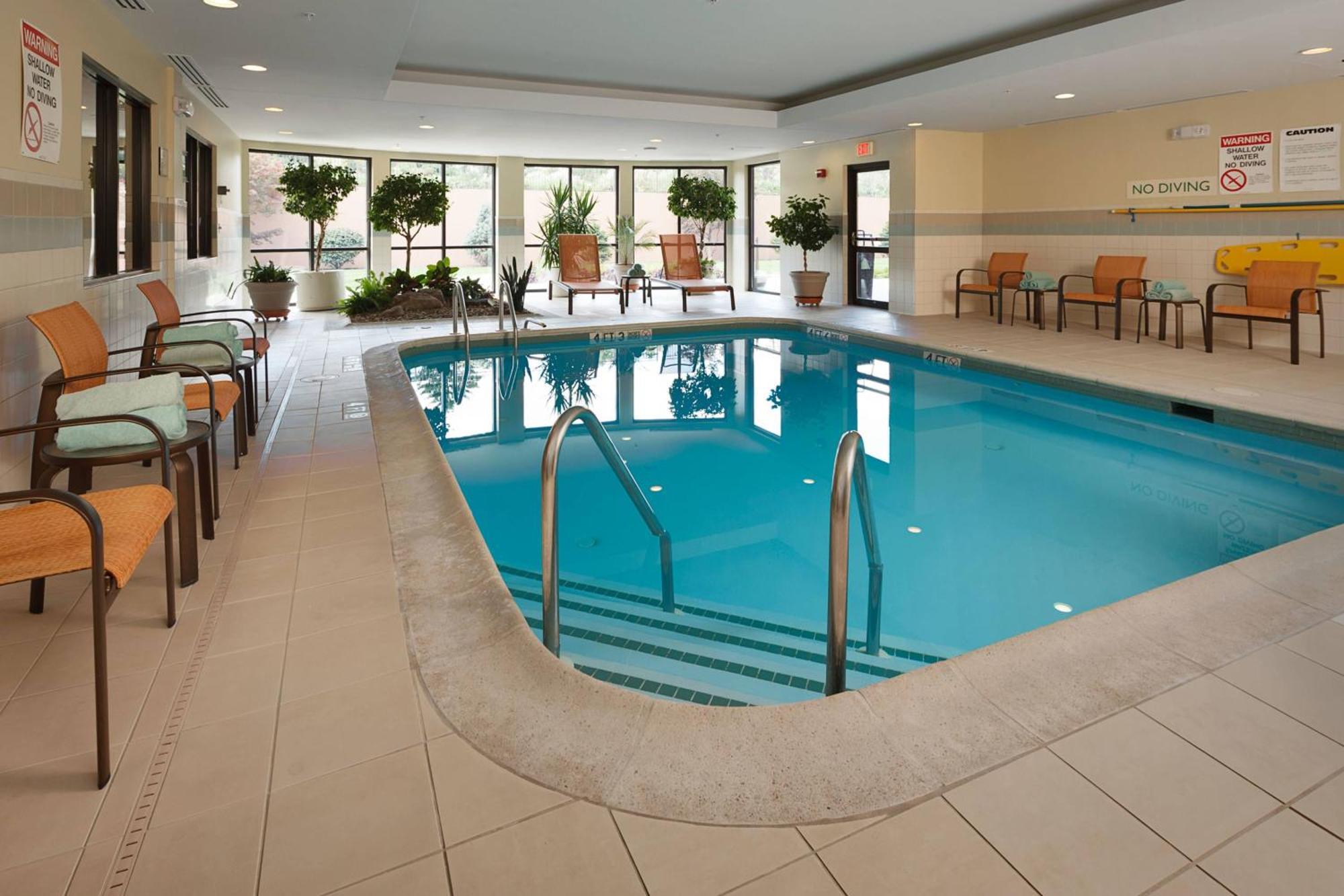 Courtyard By Marriott Harrisburg Hershey Eksteriør bilde