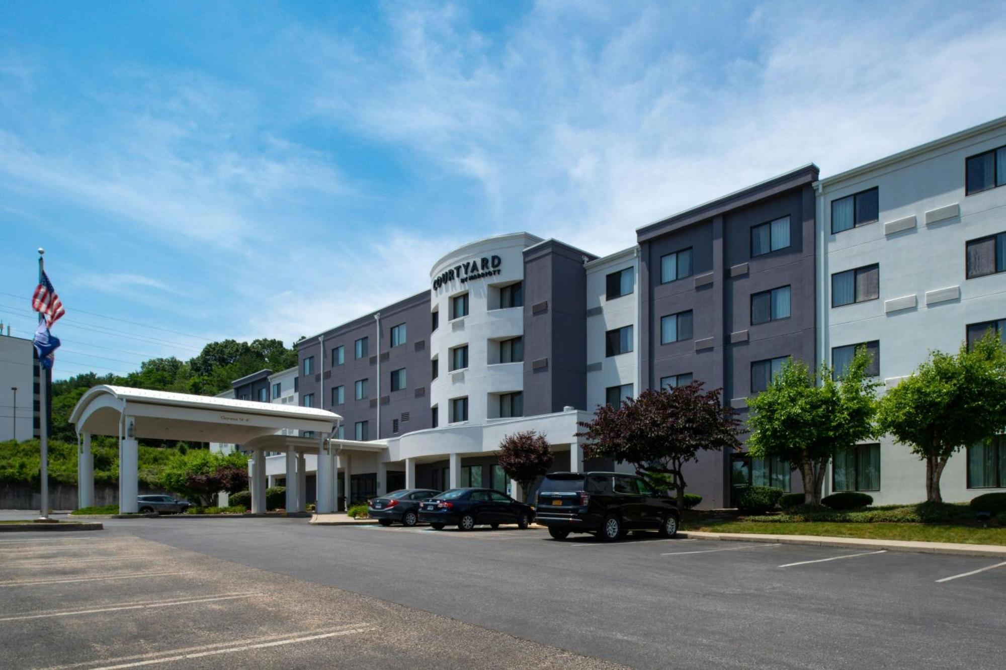 Courtyard By Marriott Harrisburg Hershey Eksteriør bilde